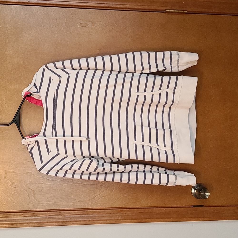 AE long sleeve shirt